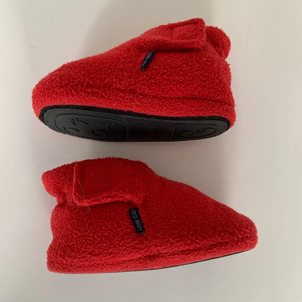 VTG Old Navy Red Fleece Booties Slippers Rubber Soles Soft Cozy Toddler Size